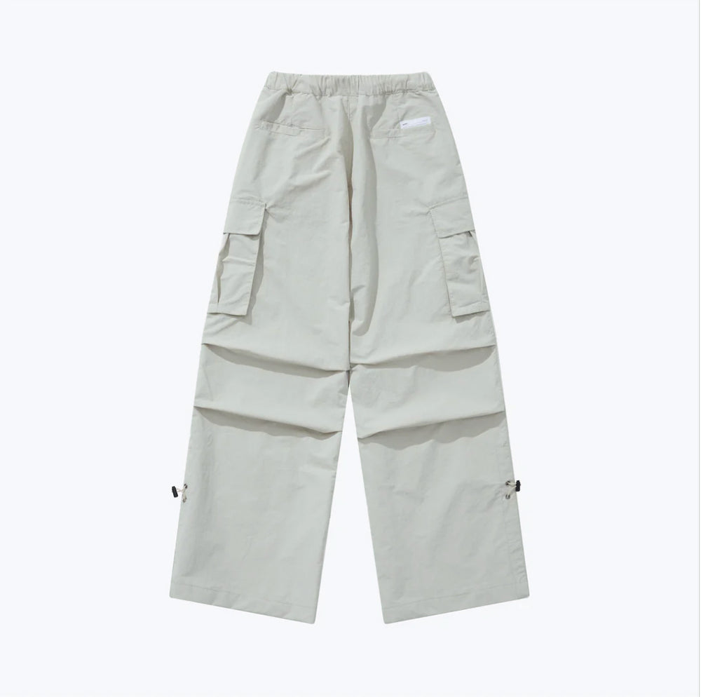 
                  
                    Wide Cut Parachute Cargo Pants Ivory【L23-38Iv】
                  
                
