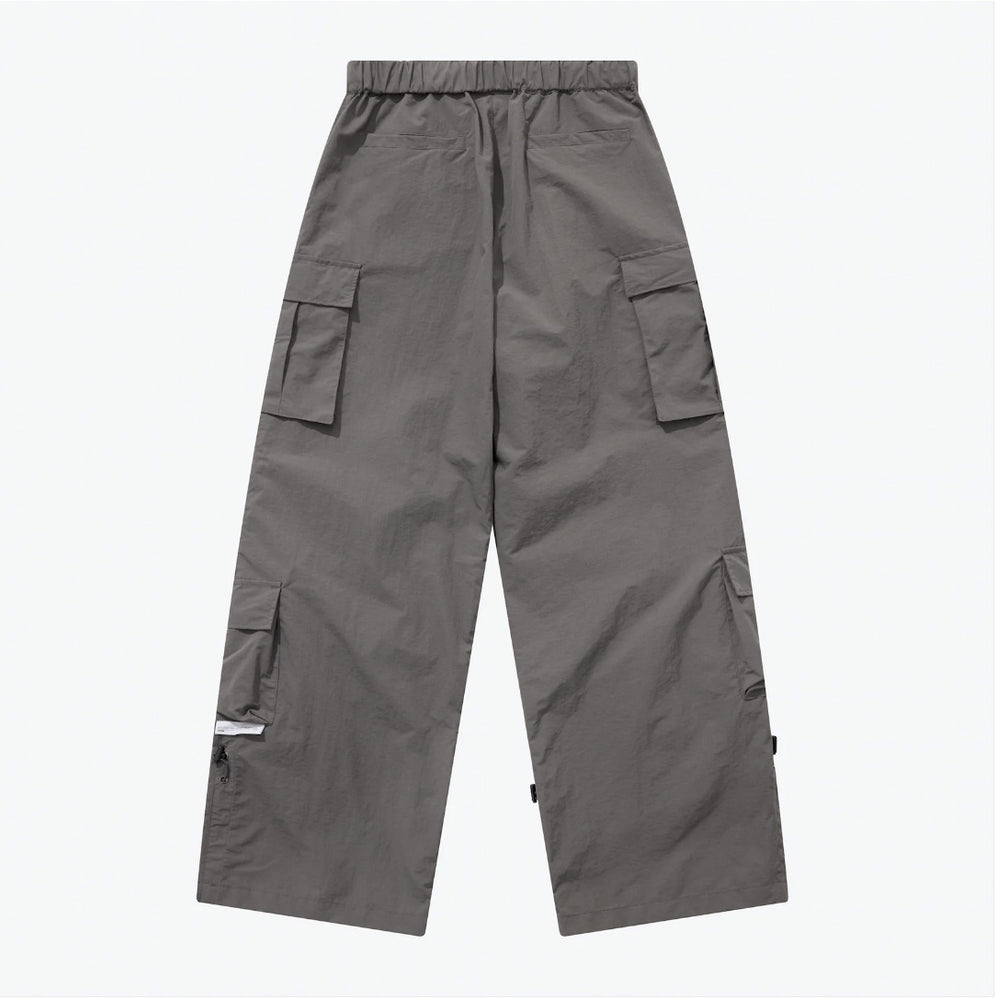 
                  
                    Track Pocket Cargo Pants Ash Grey【M23-50AG】
                  
                