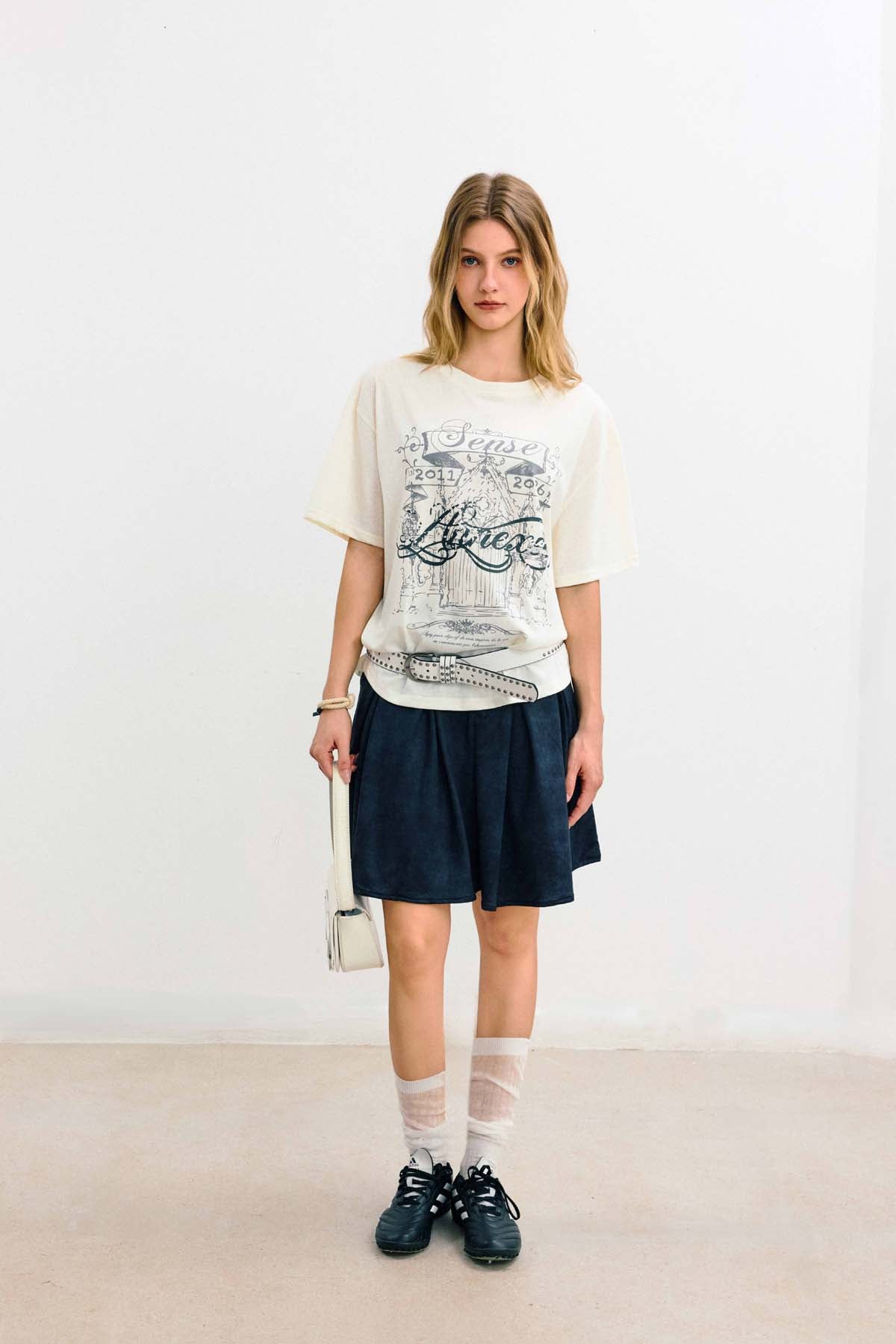 
                  
                    Annexes Crest Tee White【L26-T03WH】
                  
                