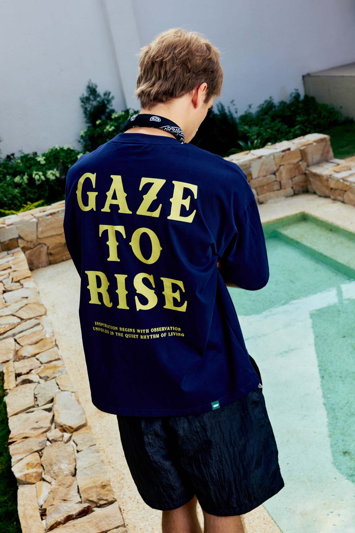 
                  
                    Gaze Graphic SS Navy【M26-T02NY】
                  
                