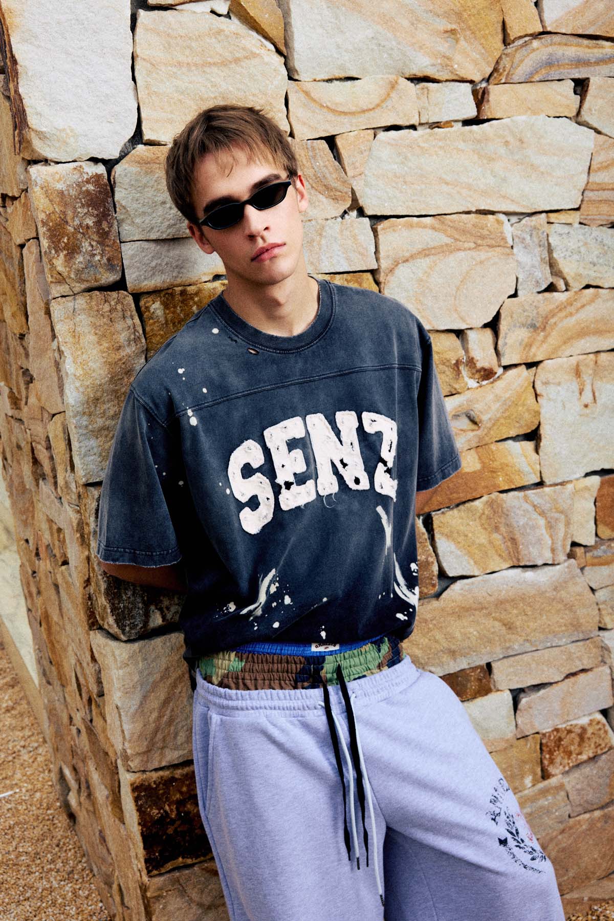 
                  
                    Drip Distressed Jersey SS Coal Black【M26-T07CB】
                  
                