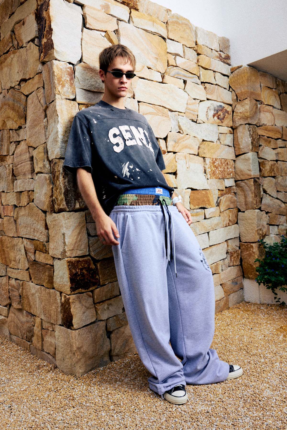 
                  
                    Drip Distressed Jersey SS Coal Black【M26-T07CB】
                  
                