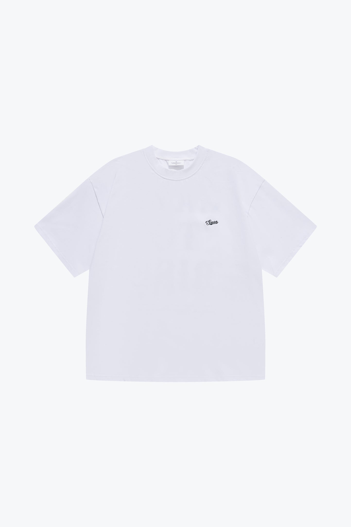 
                  
                    Gaze Graphic SS White【M26-T02WH】
                  
                