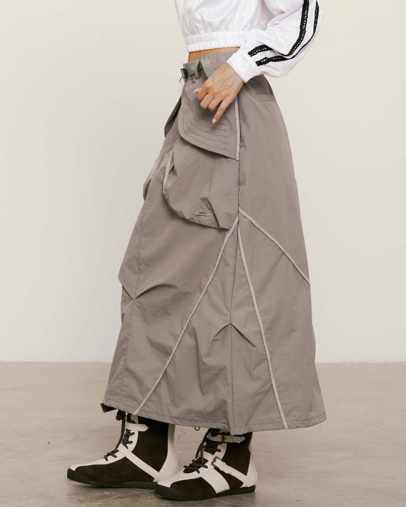 
                  
                    Paneled Lightweight Layer Skirt Grey【L25-38GY】
                  
                
