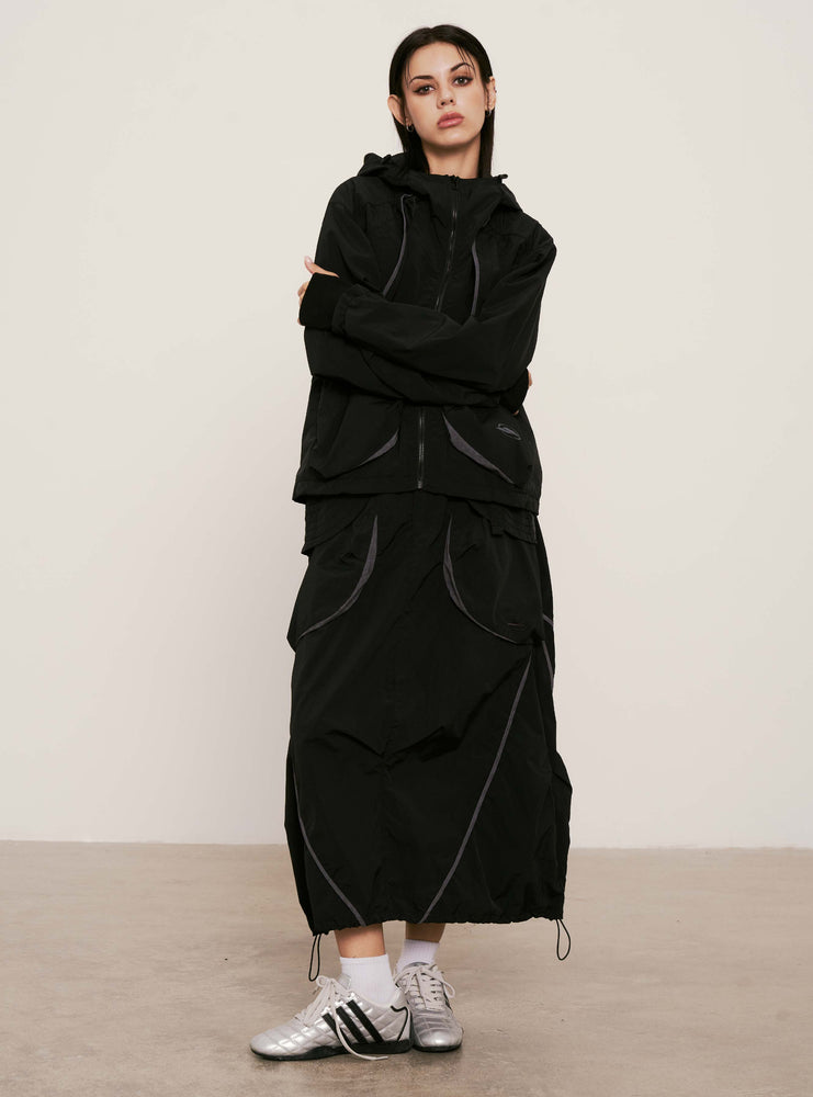 
                  
                    Paneled Lightweight Hooded Jacket Black【L25-39BK】
                  
                