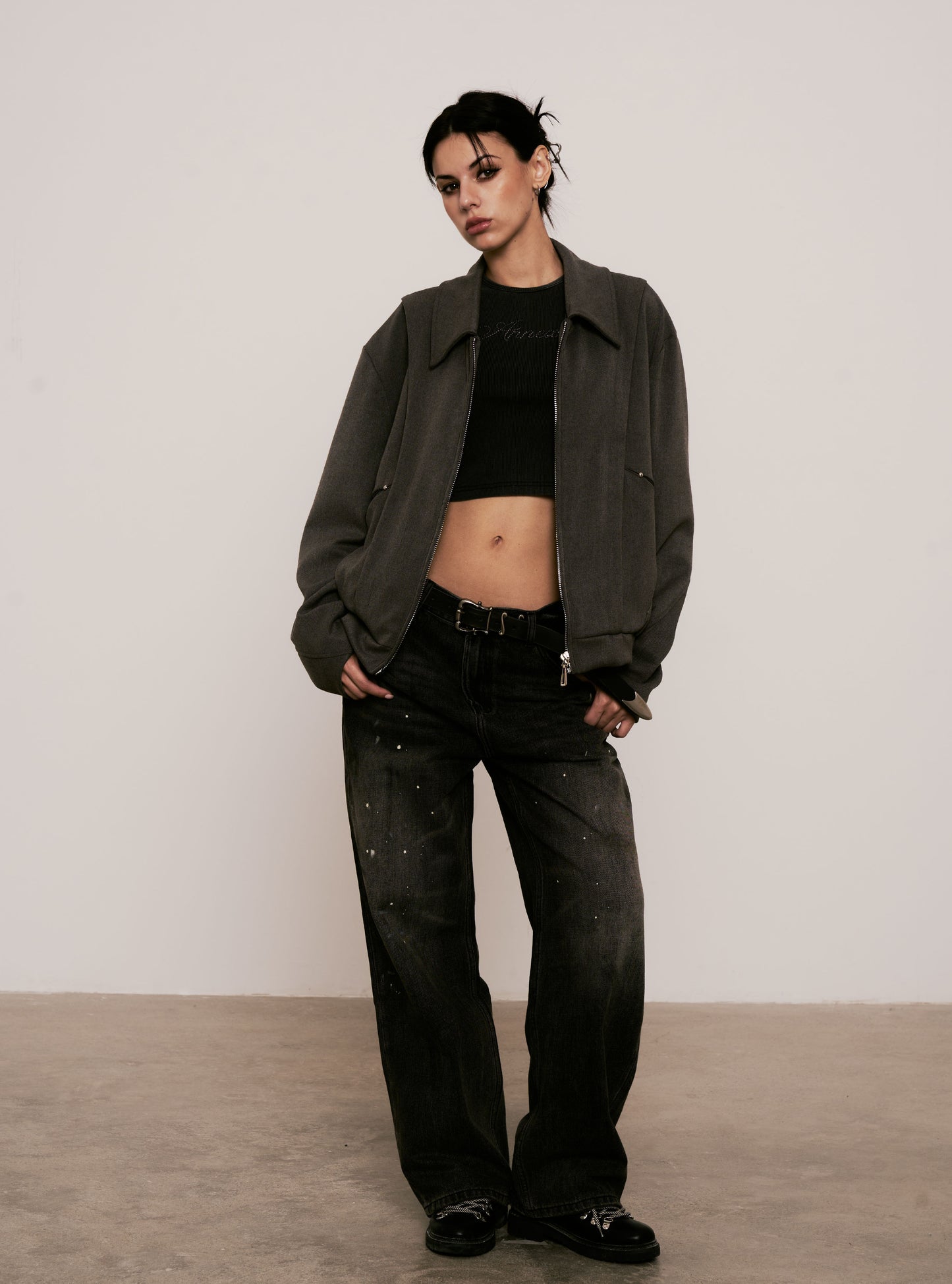 
                  
                    Beaver Zip Short Jacket Grey【M25-54GY】
                  
                