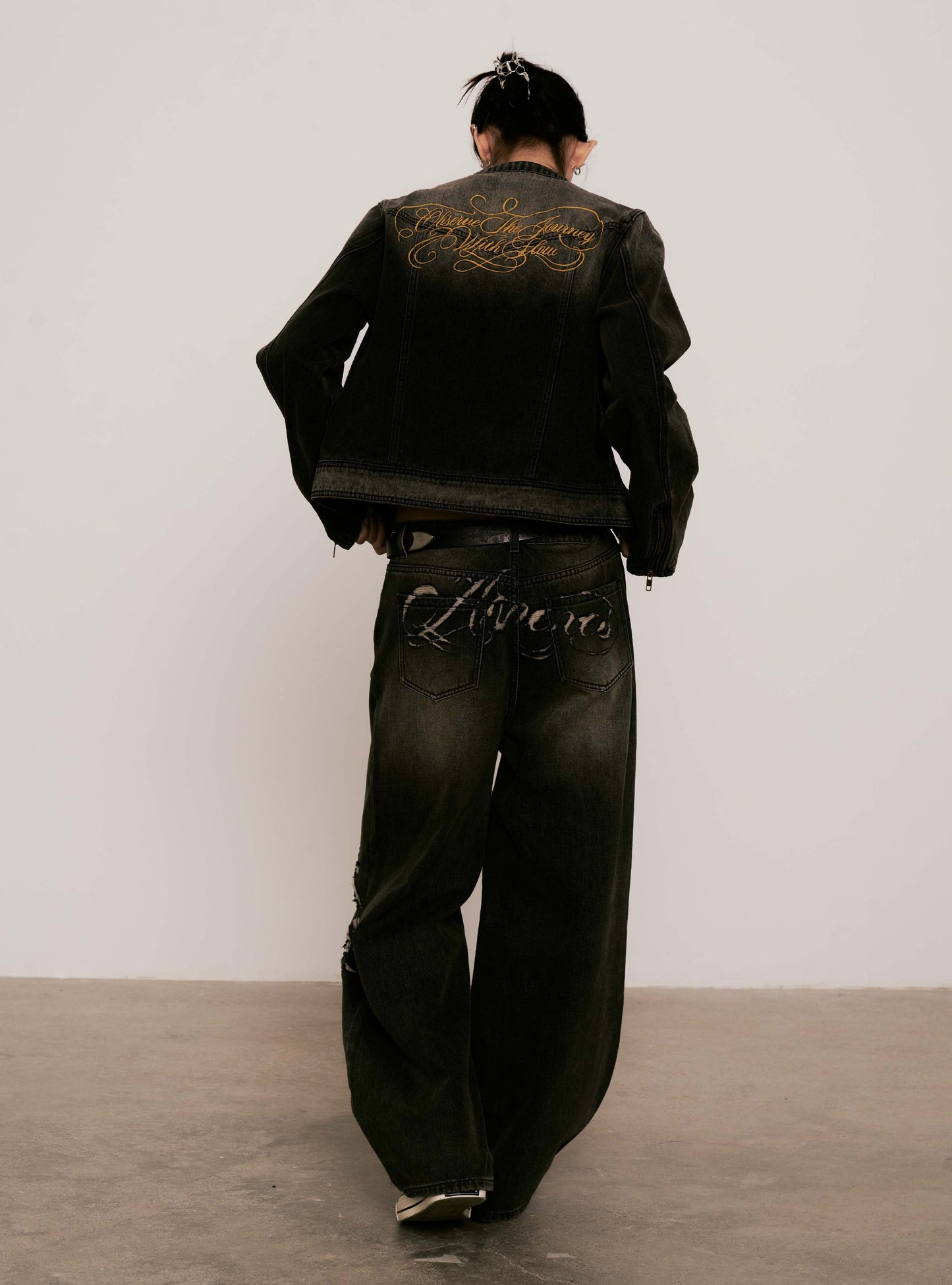 
                  
                    Embroidered Moto Denim Jacket Charcoal【L25-44CH】
                  
                