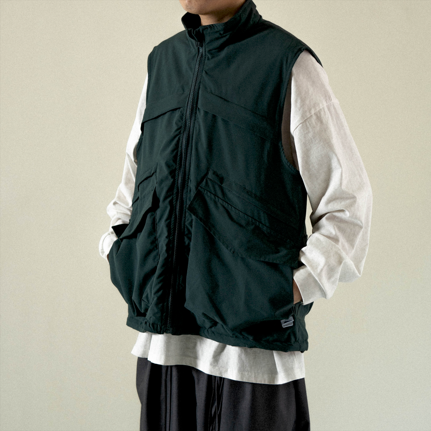 
                  
                    Tech Liner Vest Green【M22-34GN】
                  
                