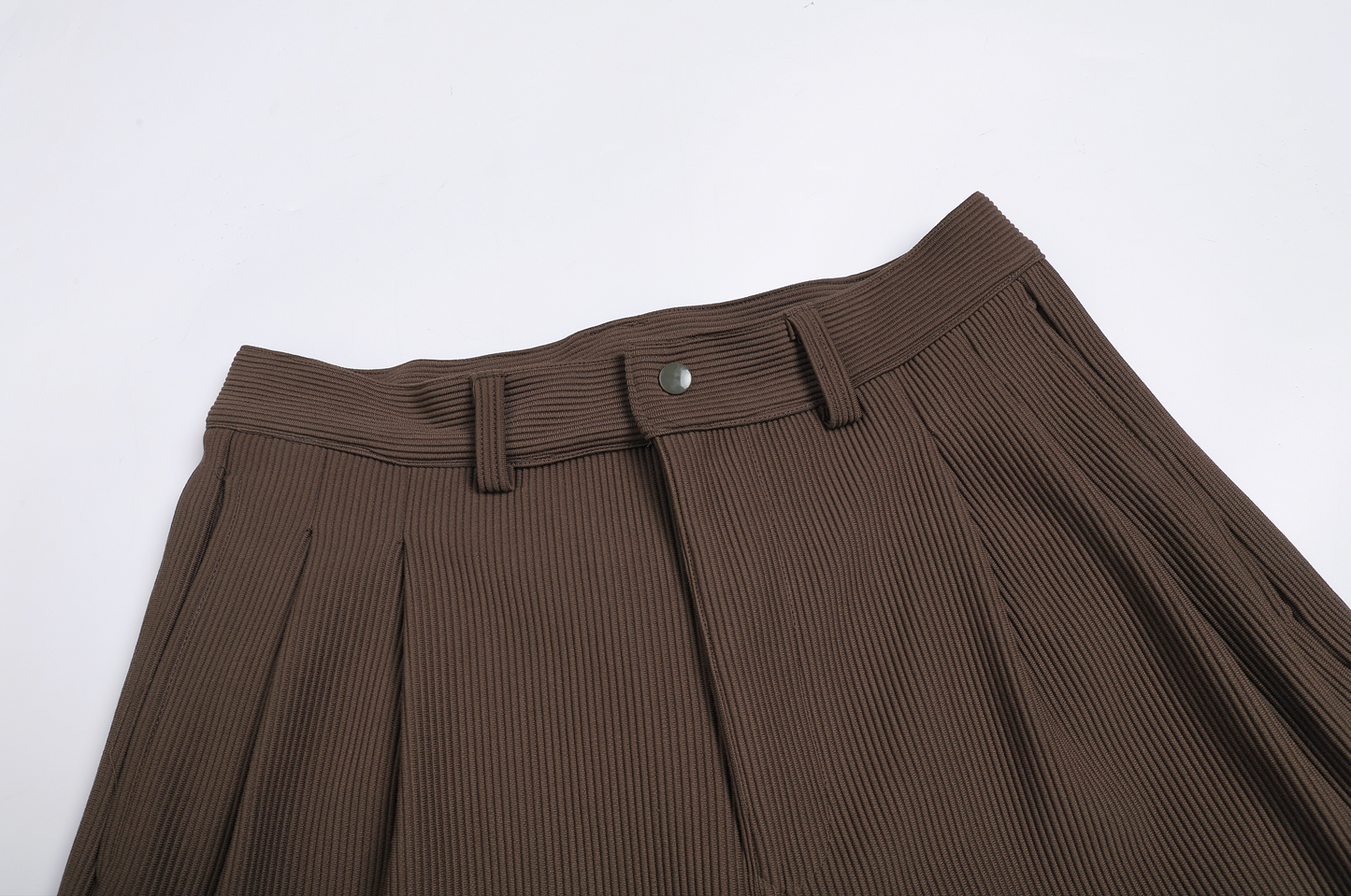 
                  
                    Pleats Wide Cut Pants Dark Grey【M22-53DG】
                  
                