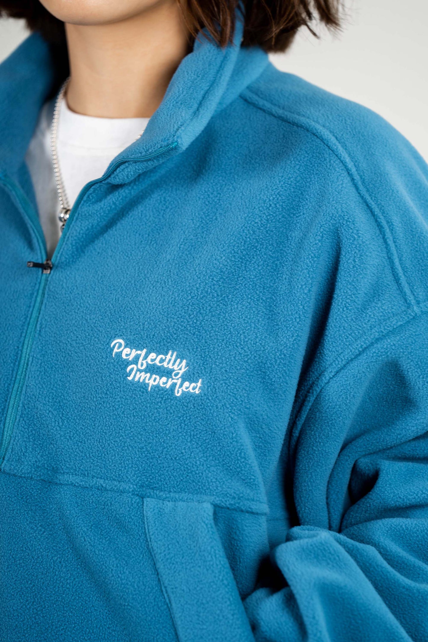 
                  
                    Embroidery Polar Fleece Pullover Blue【L22-38BL】
                  
                