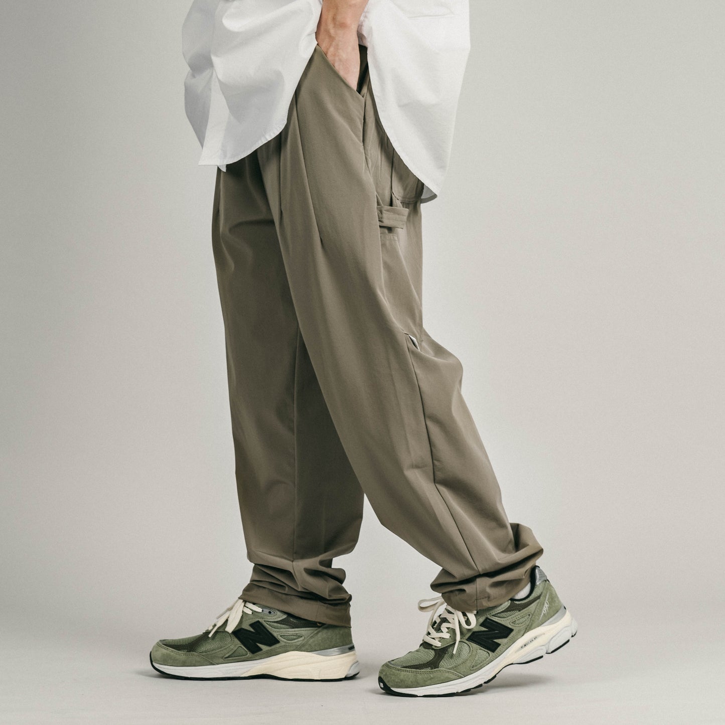 
                  
                    Tech Tweed Easy Pants Khaki【M22-14KA】
                  
                