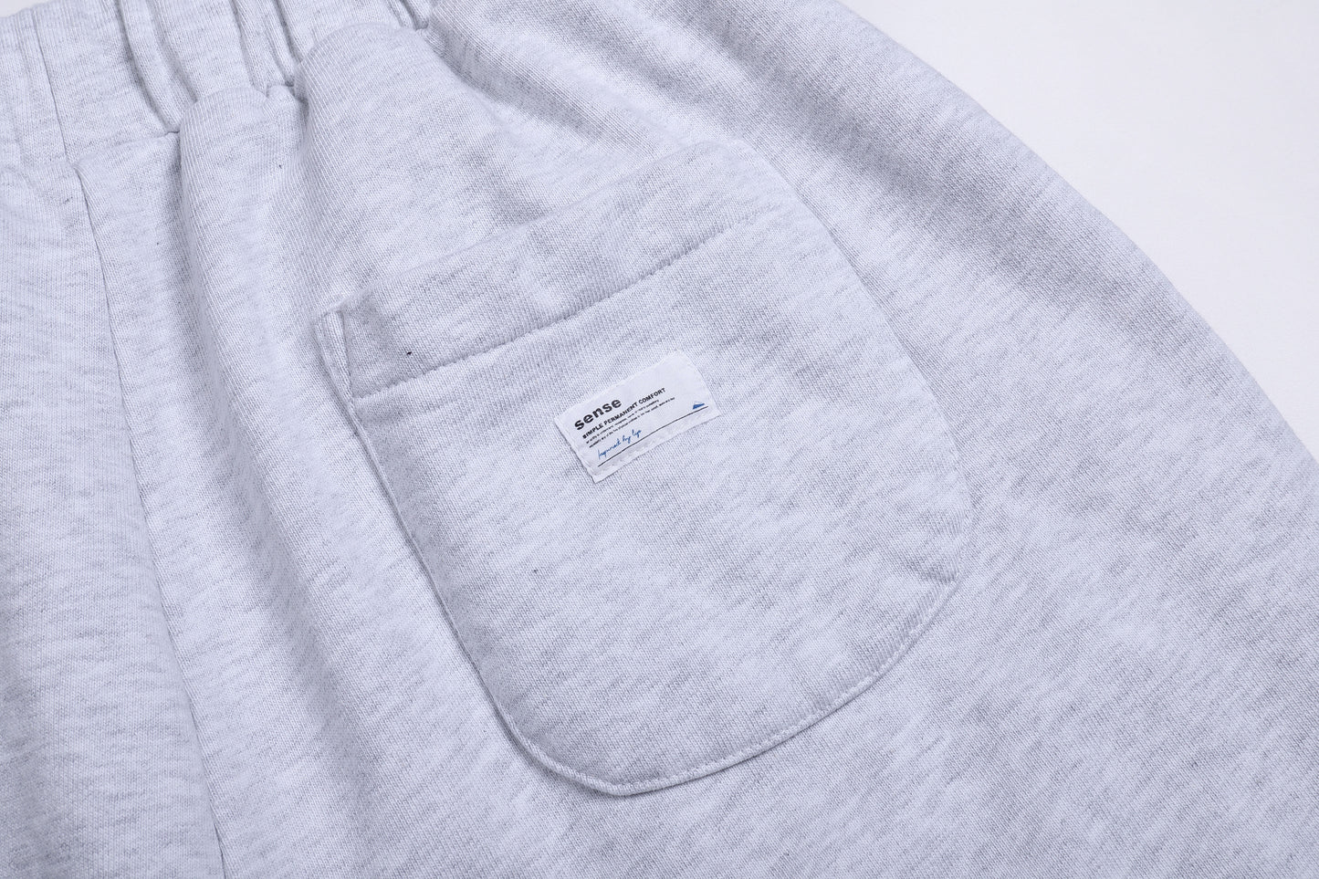 
                  
                    Tech Sweat Pants Light Grey【M22-55LG】
                  
                