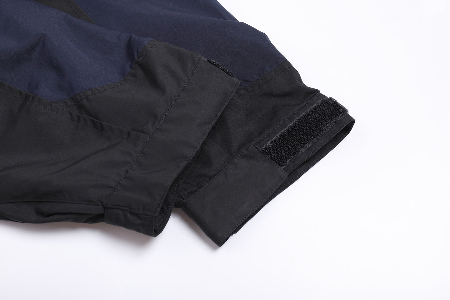 
                  
                    Waterproof Hooded Long Shell Parka Olive【L22-44ol】
                  
                