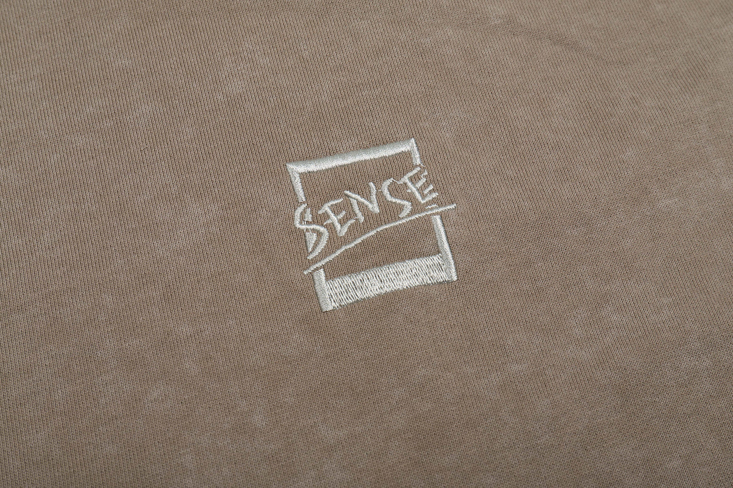 
                  
                    Patch Washed Hoodie Ash Grey【M22-44AG】
                  
                