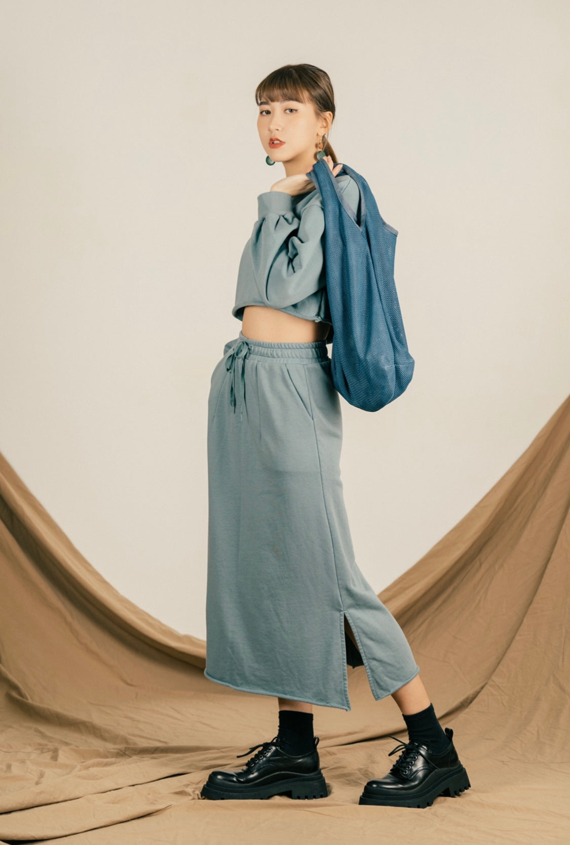 
                  
                    MS Printing Crop Sweater Blue【L21-38BL】
                  
                