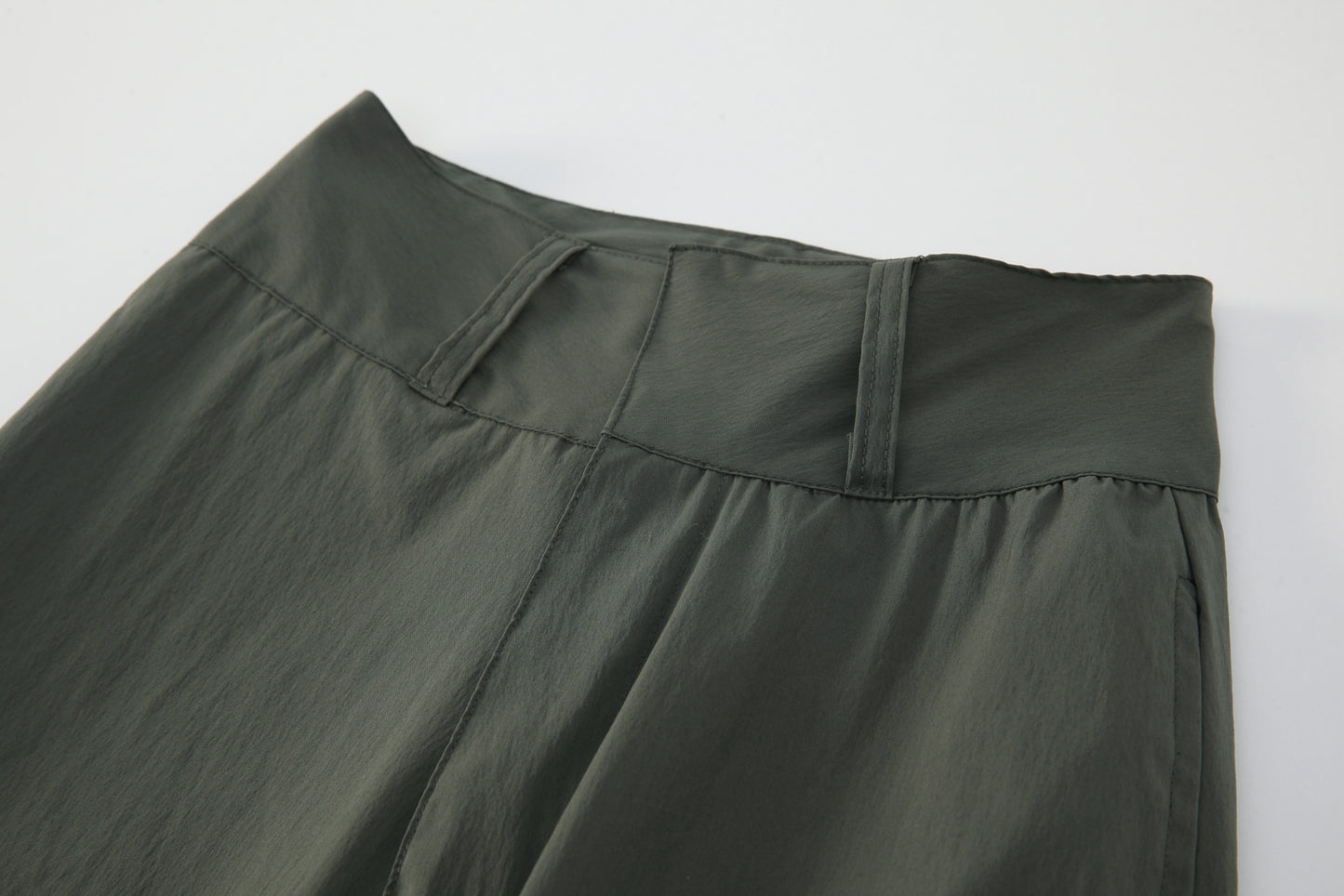 
                  
                    High Waist Wide Cut Pants Olive【L22-16ol】
                  
                