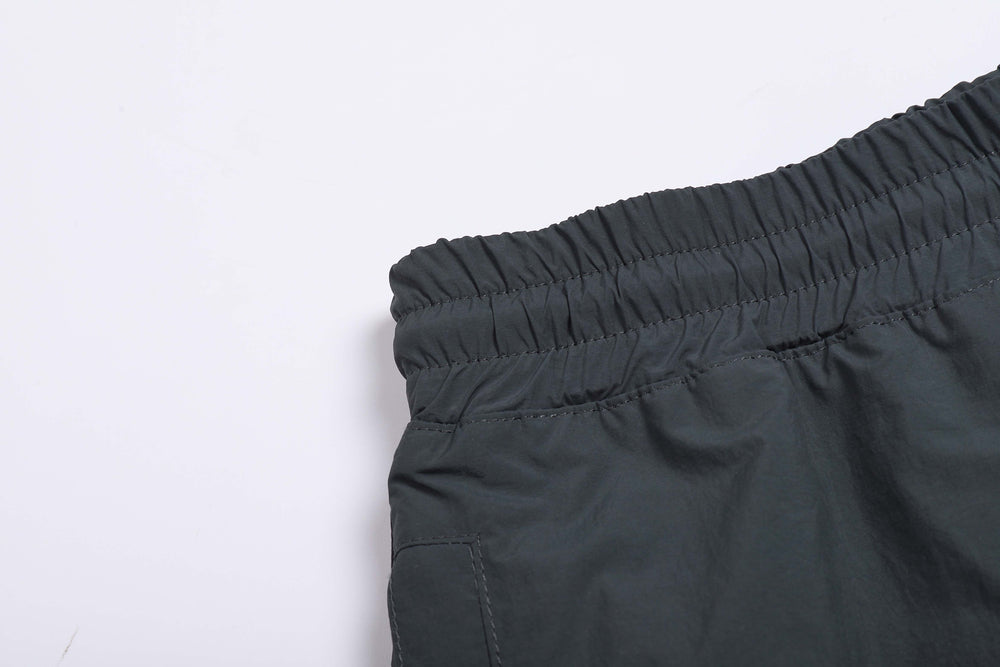 
                  
                    Tech Track Pants Grey【M22-45GY】
                  
                