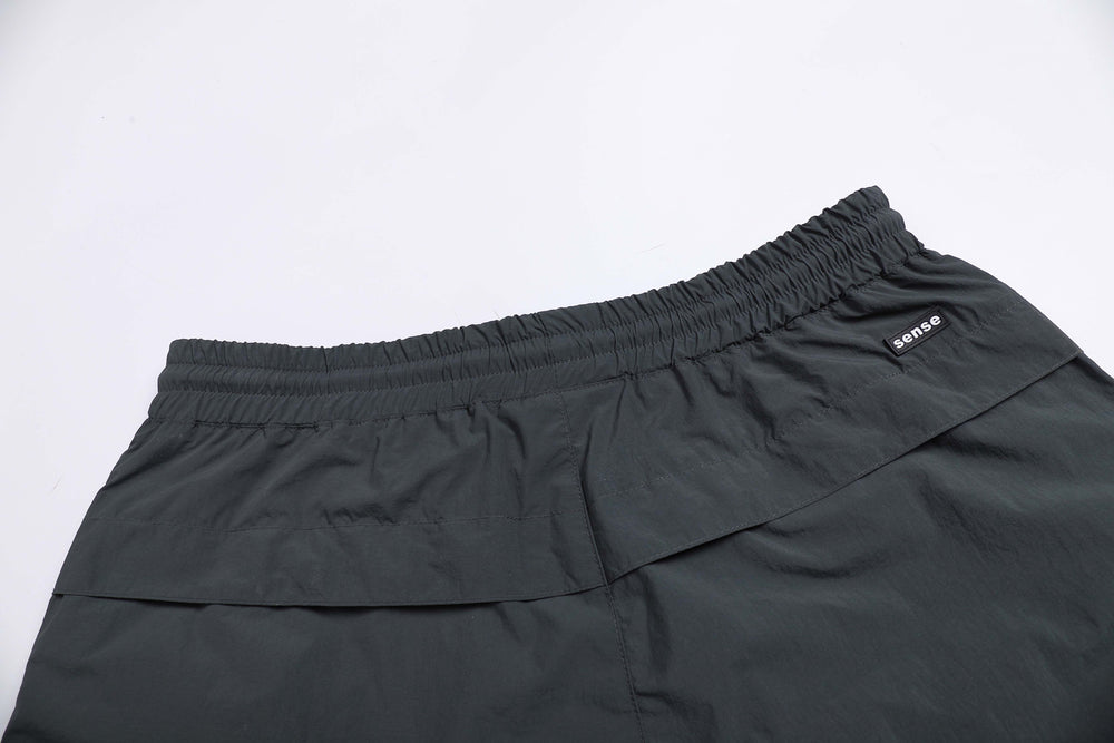 
                  
                    Tech Track Pants Grey【M22-45GY】
                  
                