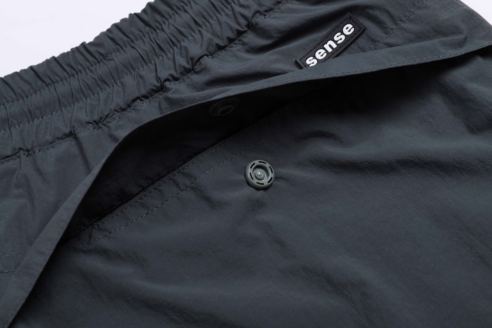 
                  
                    Tech Track Pants Grey【M22-45GY】
                  
                