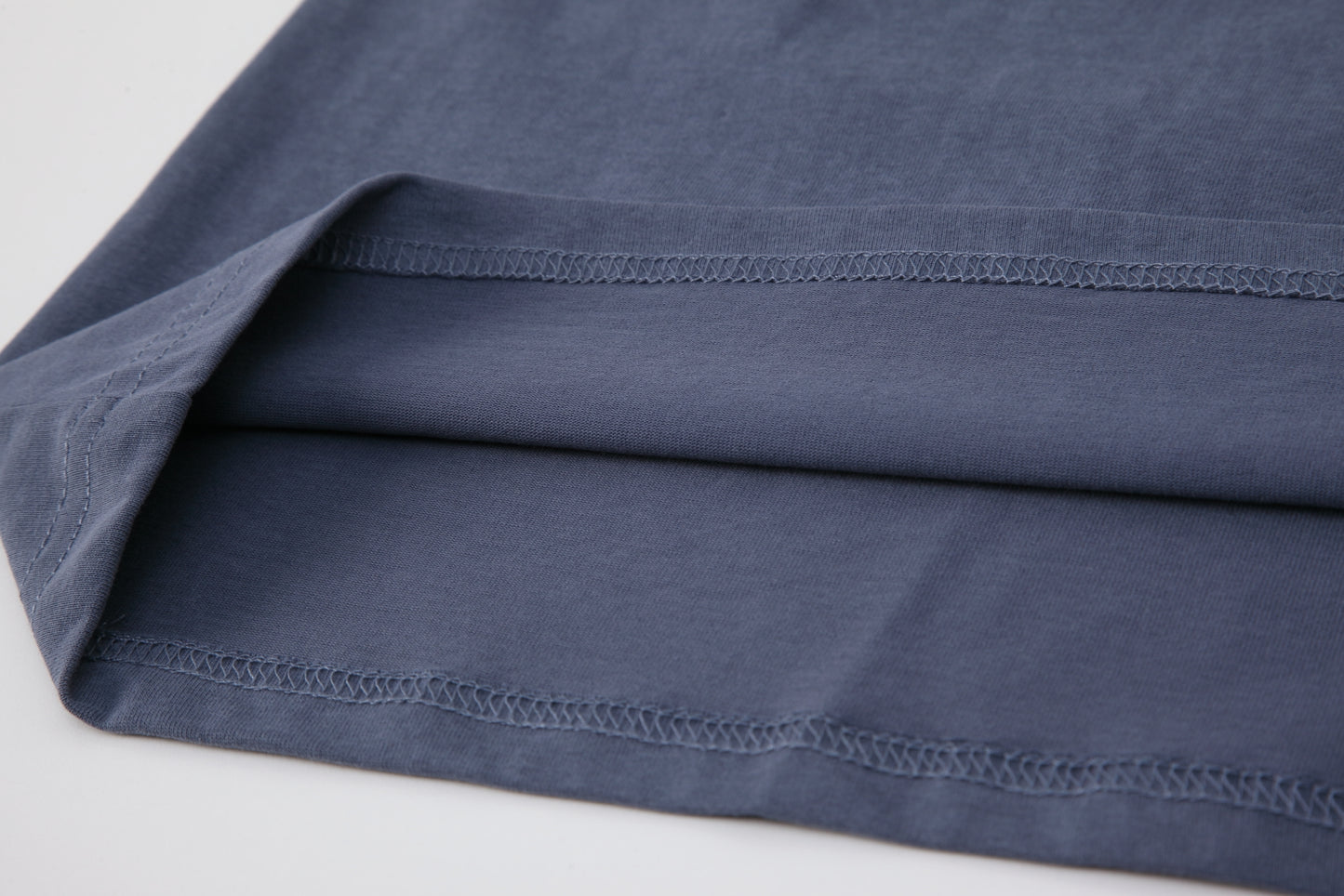 
                  
                    Dyed Washed Print LS Blue Ashes【M22-T14BL】
                  
                