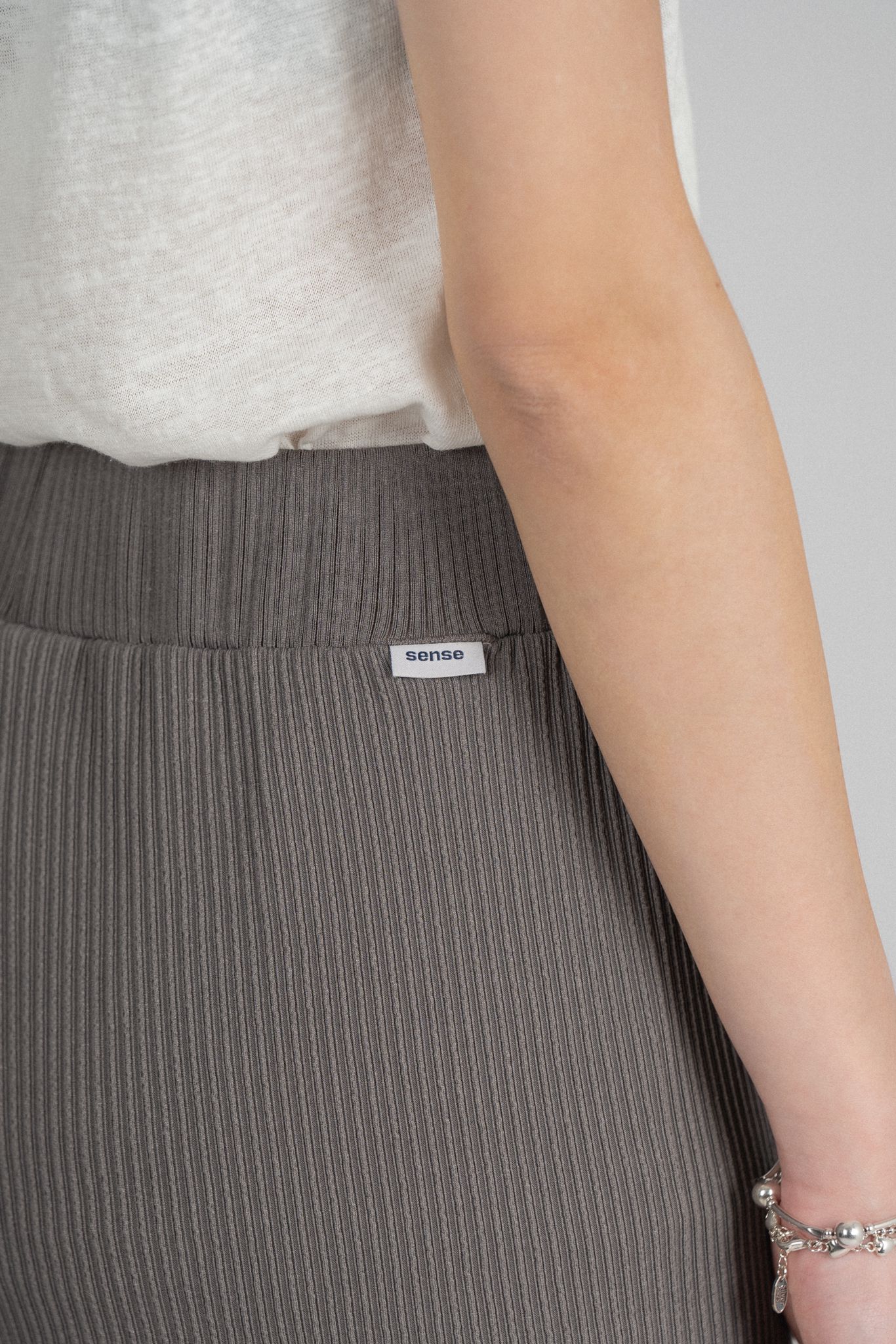 
                  
                    MS Wide Cut Casual Pants Grey【L21-41gy】
                  
                