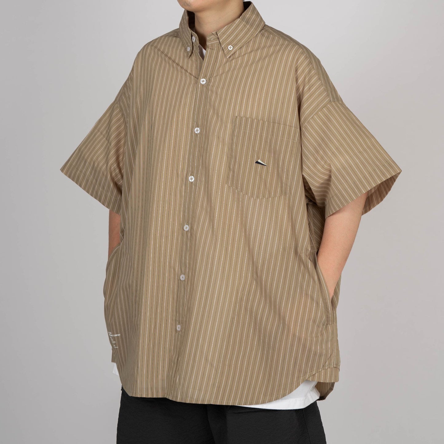 
                  
                    Wide Stripe SS Shirts Kahki【M22-24KA】
                  
                